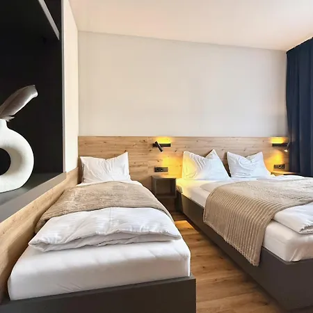 Bed and Breakfast Feinzeit Am Windfelder - Ruhe & Nahe Bamberg 3*